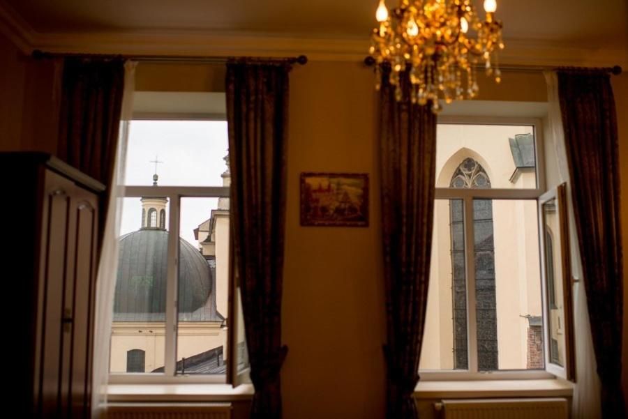 Апартаменты Lviv hollidays Galytska Львов-35