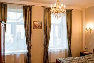 Апартаменты Lviv hollidays Galytska Львов Апартаменты-21